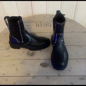 Zara Chelsea/combat boots, new with tags, size 39/woman’s size 8